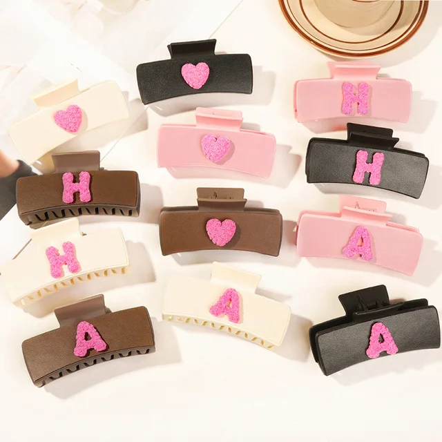 Plastic Leather Large Square Haarklammer Shark Hair Claw 10.5cm Retro Heart Letters Clamps Clips For Girl Hair Clips For Women