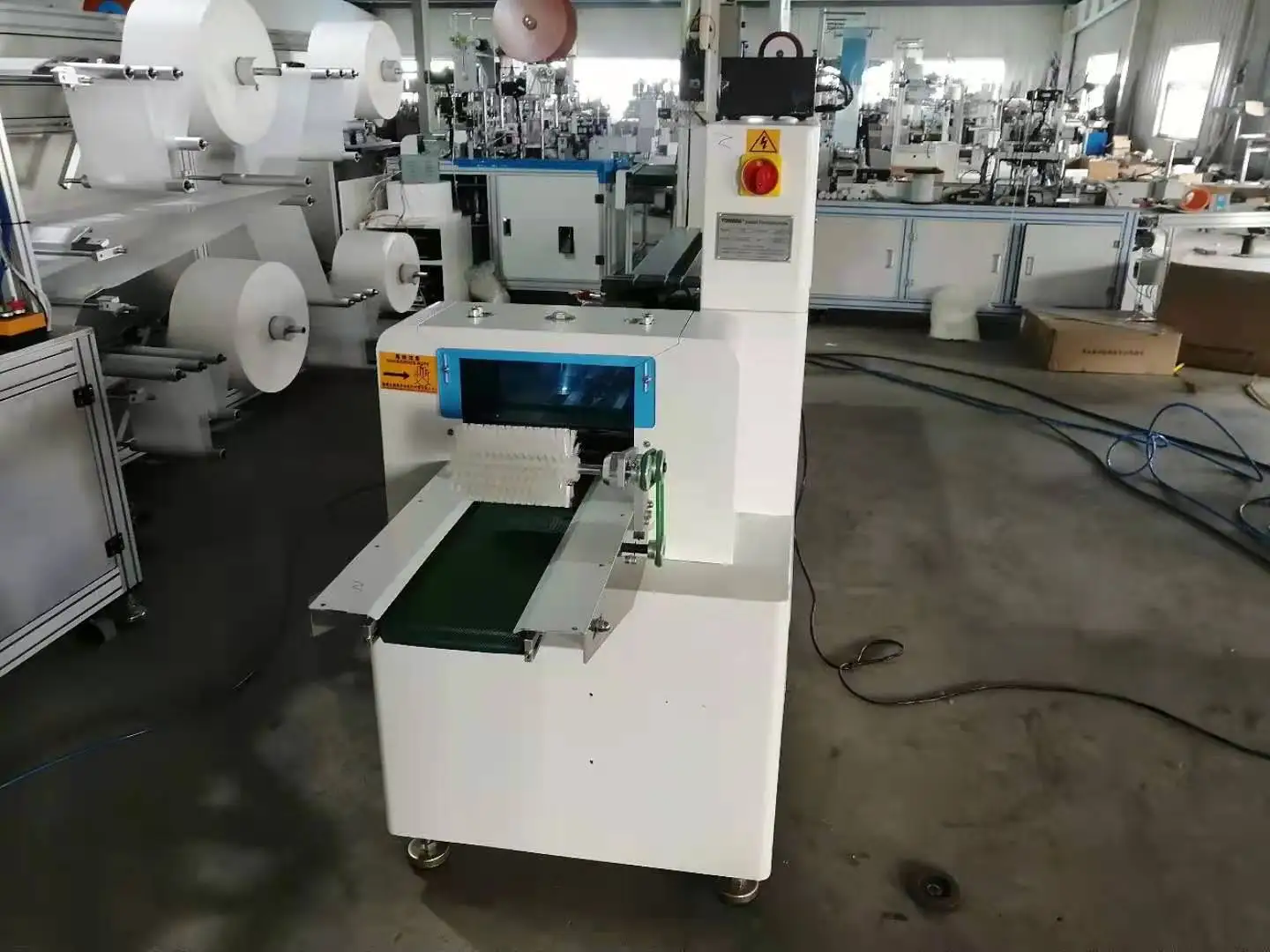 Automatic Medical Bandage Rolling Cutting Packing Machine for Medical Gauze Production Line