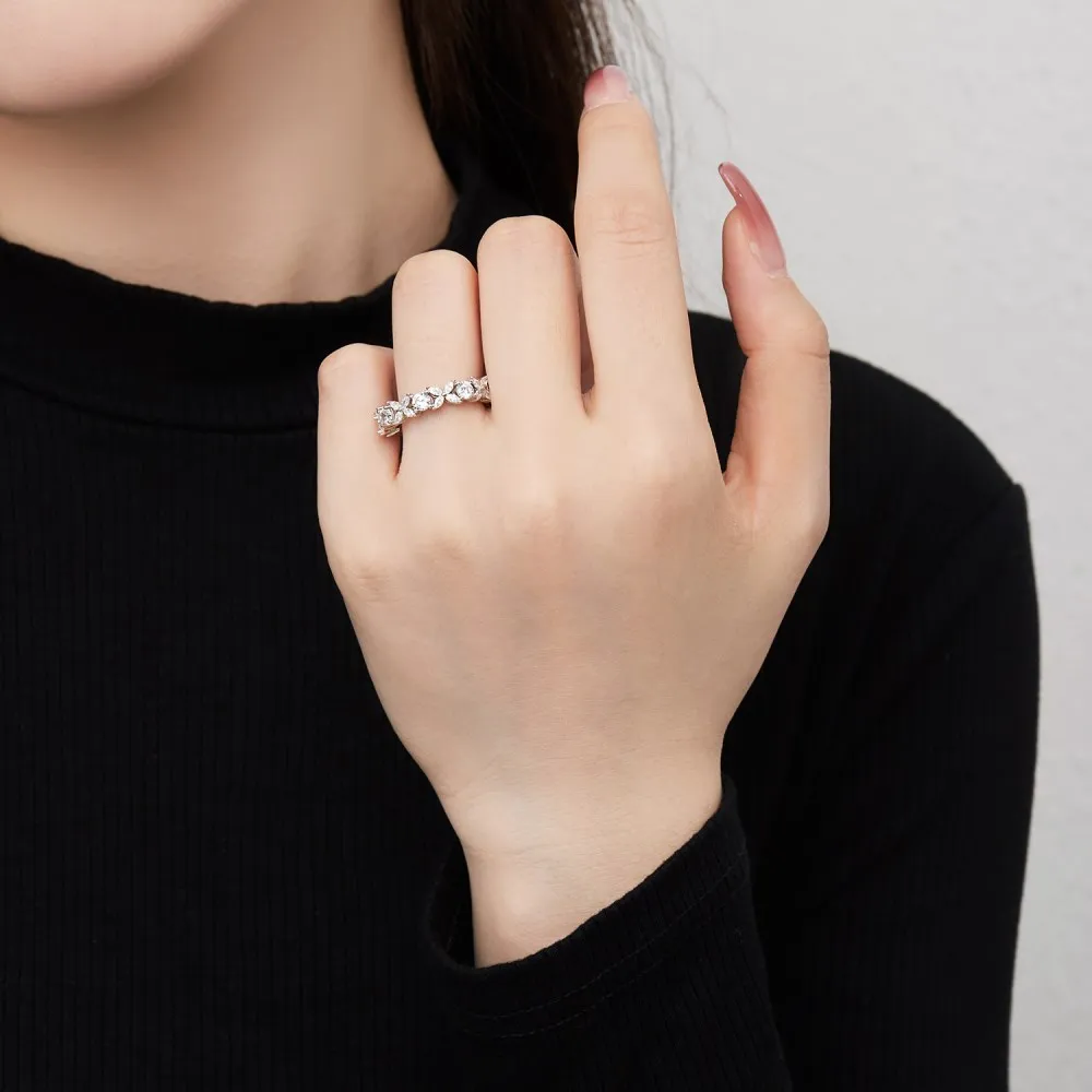 KAKODIY Customized Flower 925 Sterling Silver Cubic Zirconia Ring New Design Personalized Cubic Zirconia Eternity Ring Jewelry for Women detail 1