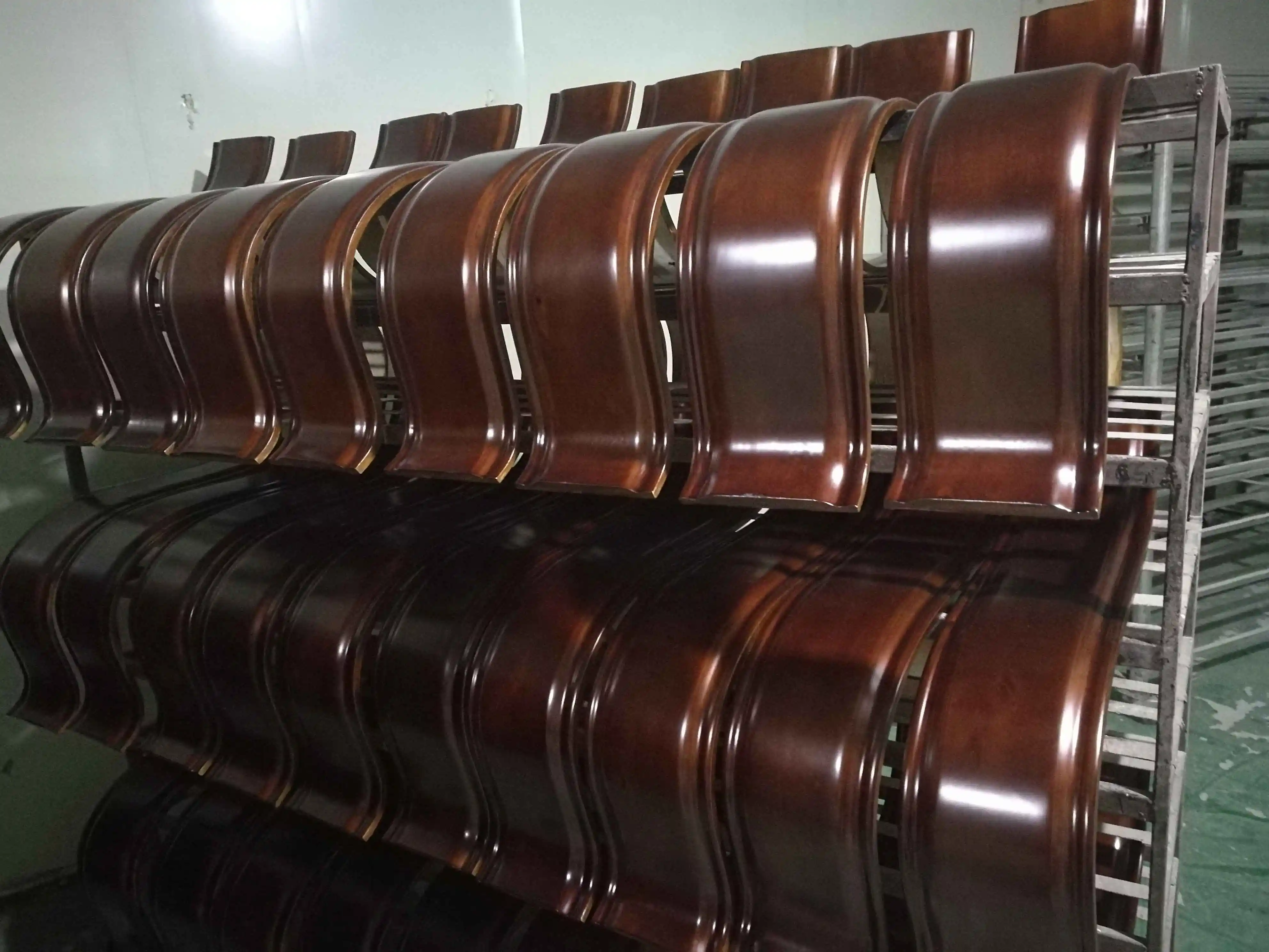 
Изогнутая деревянная ручка, изгибающаяся деревянная отделка для дивана в странах Ближнего Востока, в Ираке 