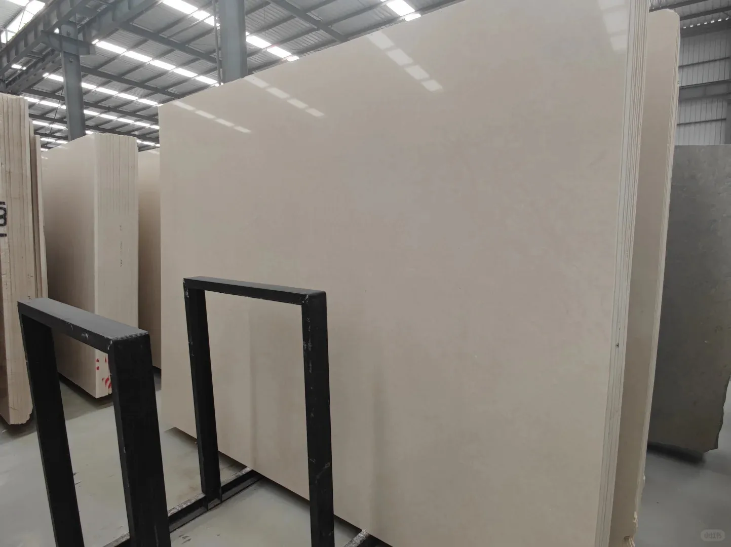 product wholesale white sandstone facade exterior competitive price cheap outdoor wall cladding for villas honed tile surface finish-5