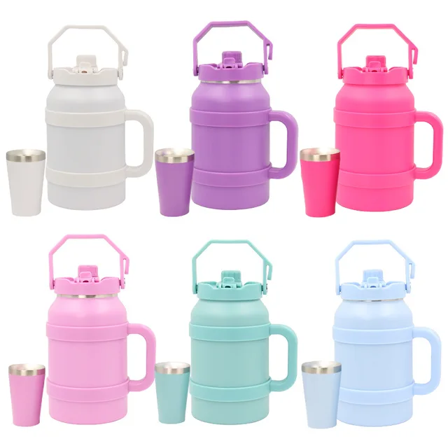 Modern Design 2000ml Insulated Jug with Handle Lid and Flip Sippy Spout Convenient Travel Accessory