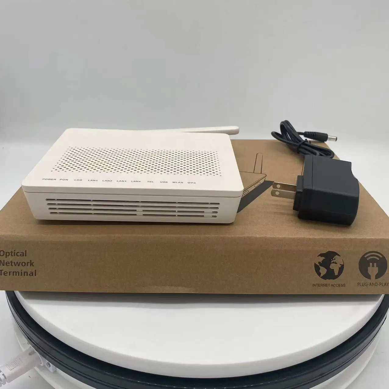Optical router with 5DB Antenna XPON ONU 4LAN 1voice WIFI USB Antenna Gigabit ONU ONT English Version 8546m