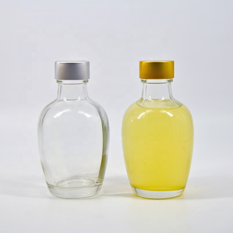 fancy 150ml glass bottles with metal lid for packaging in the stock