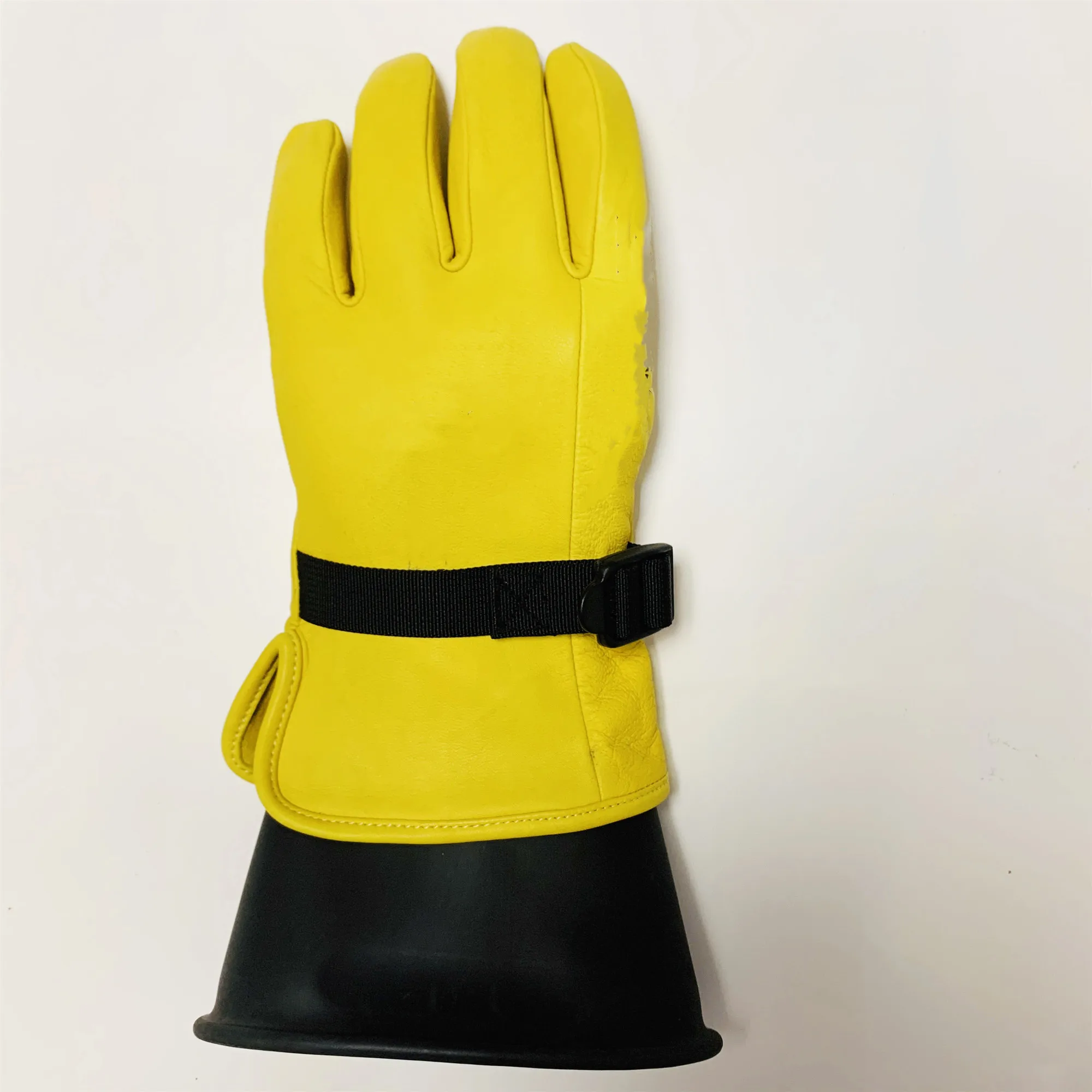 heated electrician gloves