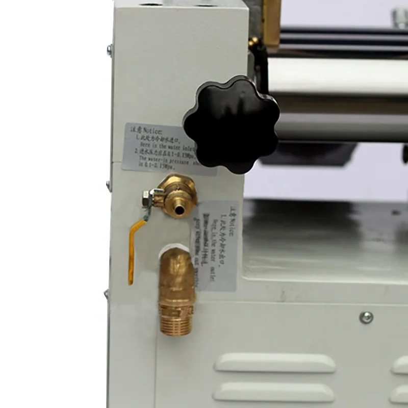 Laboratory Triple 3-roller Grinding Machine Ceramic Rollers Three Roll Mill for Paint/ink/lipstick/chocolate/soap