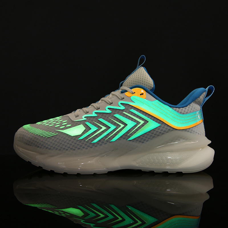 Мужская модная спортивная повседневная обувь для весны и лета