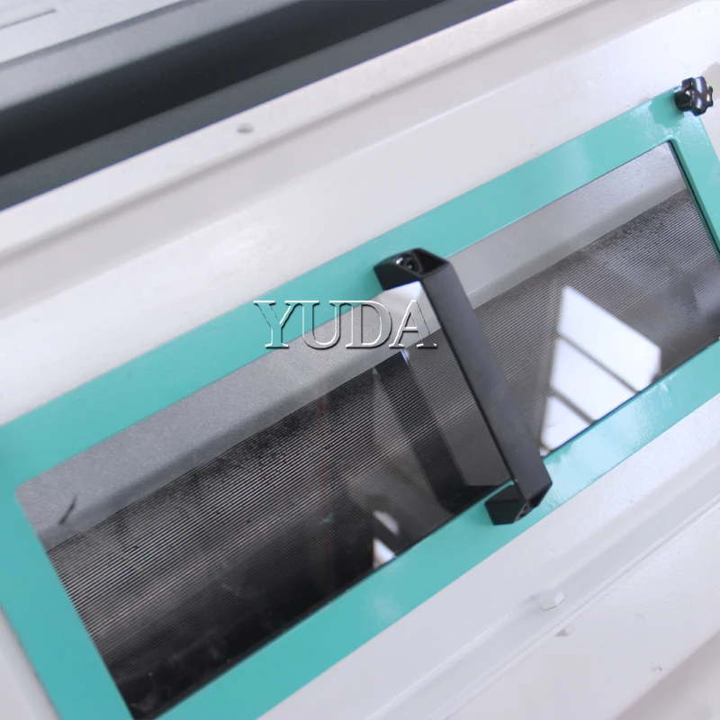 YUDA SSLG Series Tripled/Double Roller Feed Pellet Crumbler/Roller Crusher for Chicken Feed Poultry Feed