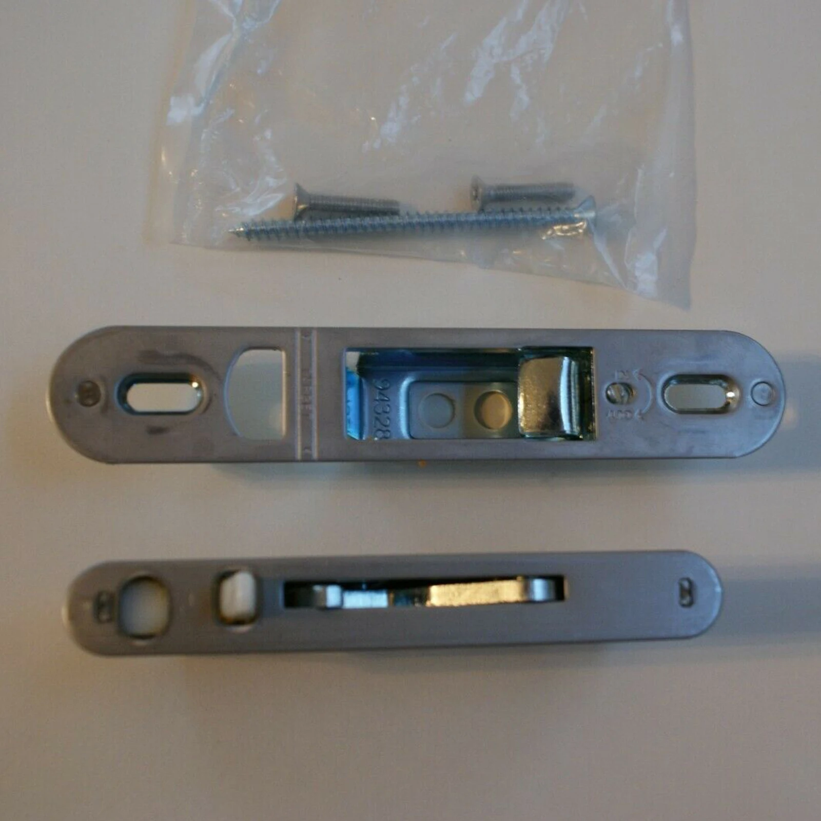 Gliding Patio Door Thumb Latch Reachout Lock And Receiver Kit (2 Panel