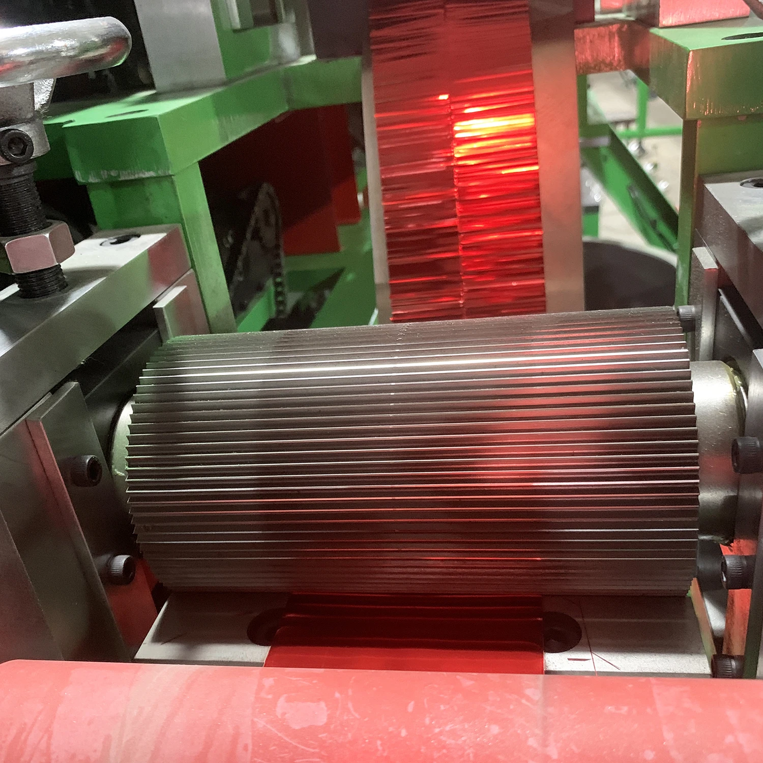 Hot Sale Tinsel Garland Making Machine For Tinsel Christmas Decorative