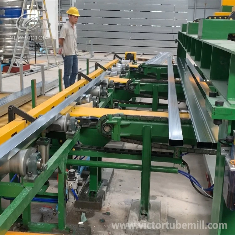 Фрезерная машина/машина для изготовления труб VZH-76 ms