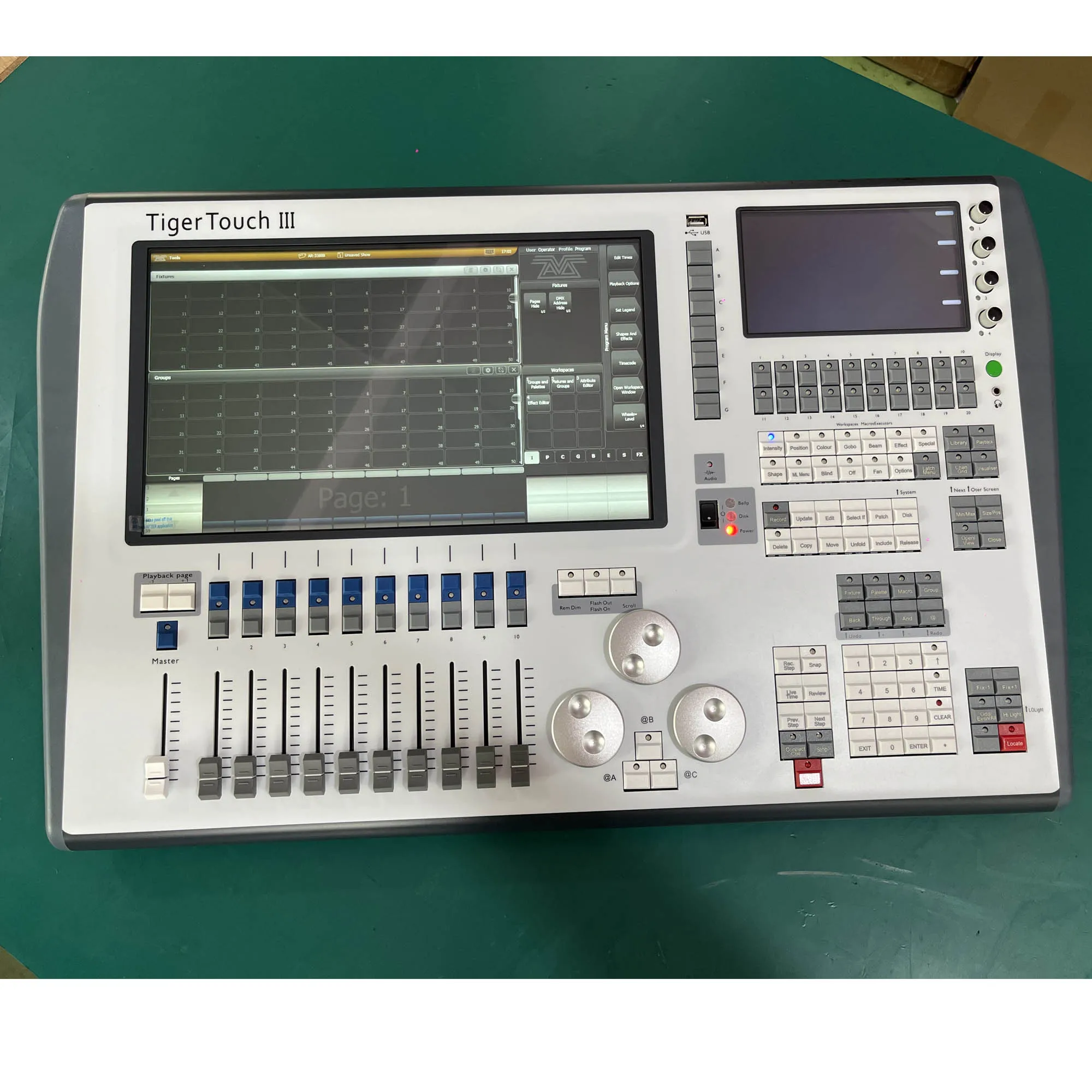 V17 Titan Professional Lighting Console - Advanced Control