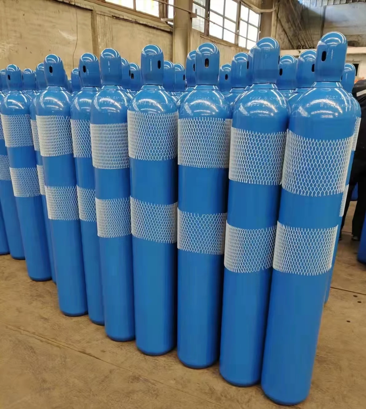 50l-cylinder-fire-extinguisher-hydrostatic-testing-egr-gas-valve-liquid