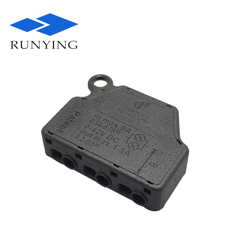 One Input Three Output Parallel LED Wire Cable Splitter DC Power Split Connector with Constant Current Connection