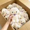 3 peluches (contáctanos para obtener el catálogo con más de 6000 estilos)