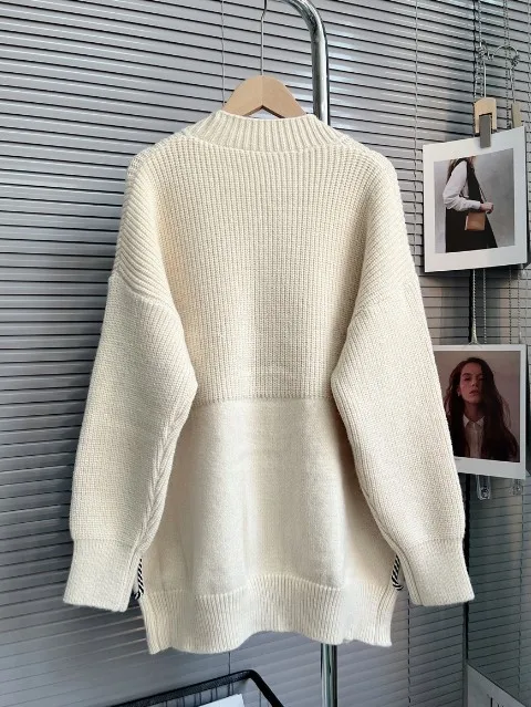 GX1637 Women's Knit Sweater - Elegant Denim Patchwork