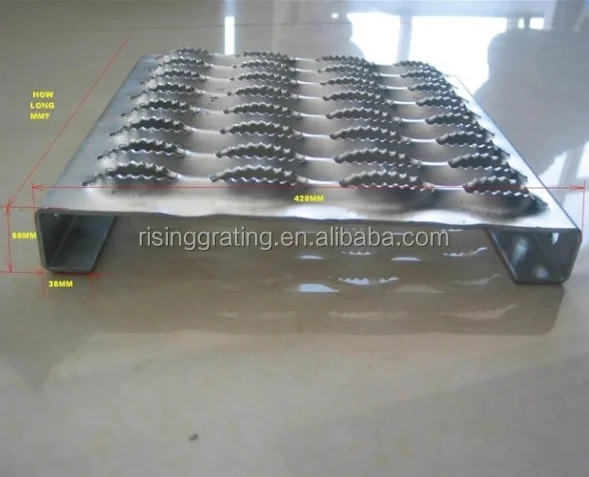Metal Threaded Platform Durable Outdoor Industrial Platform Perforated Metal Stair Tread