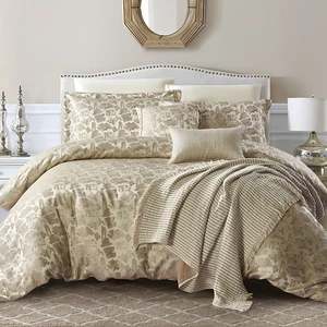 For KOSMOS Modern Customizable Jacquard Comforter with Polyester Filling Designer Bedding for Home