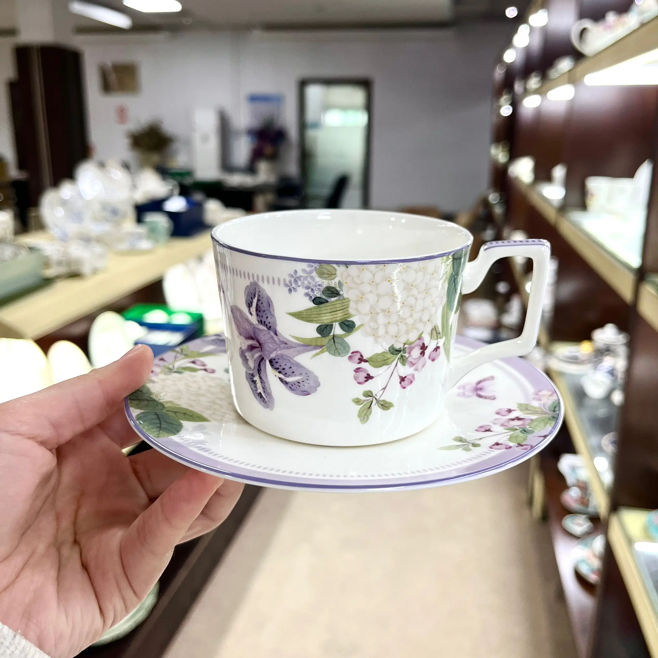 Taohui Customizable Morning Glory Premium Drinkware Porcelain Fine Bone China 220ml Tea Coffee Milk Cup and Saucer