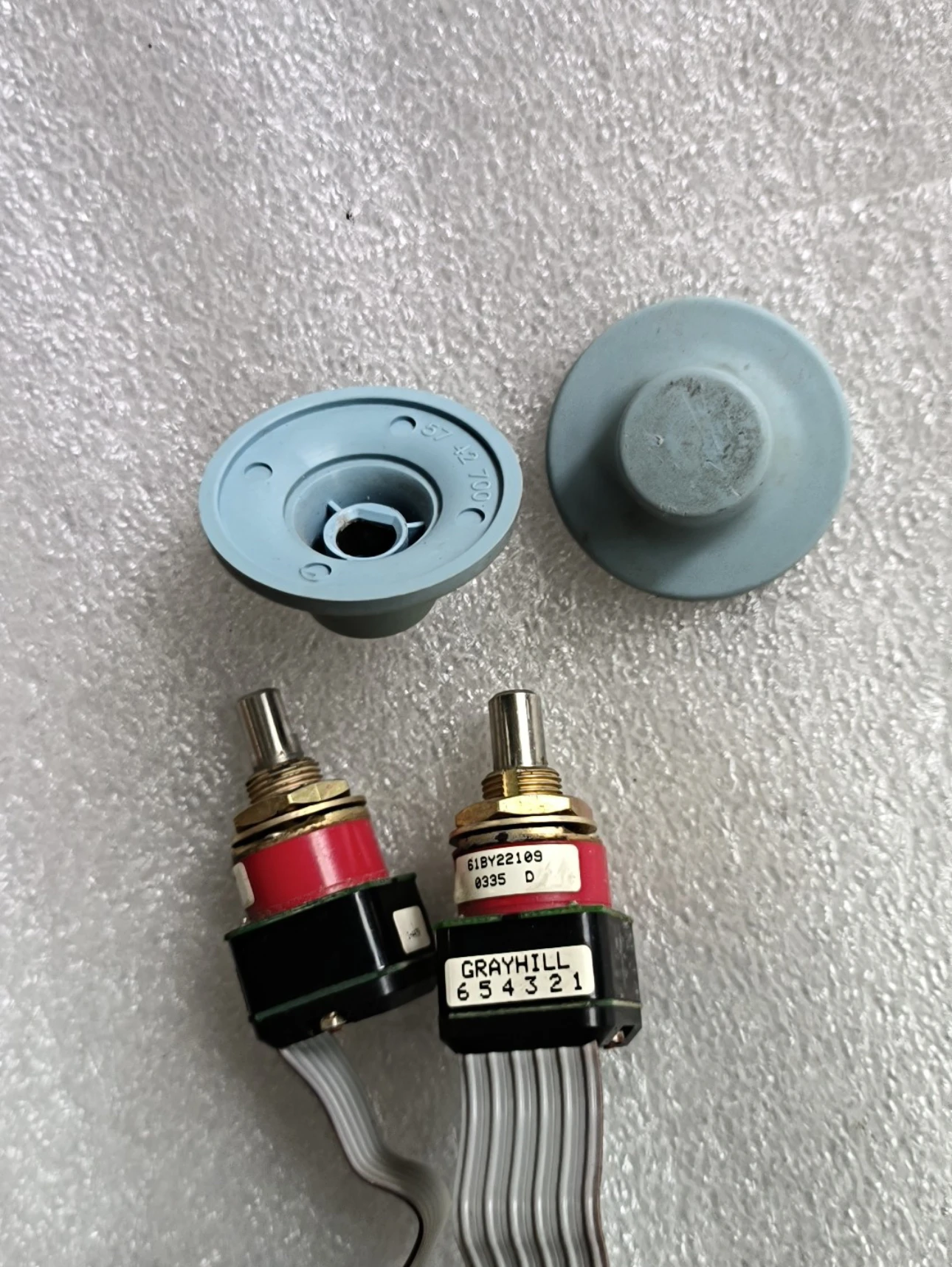 【ケイ】新品未開封！HEALTECH ELECTRONICS D02 GRAYHILL 61BY22109 Encoder - Reliable Medical Accessories