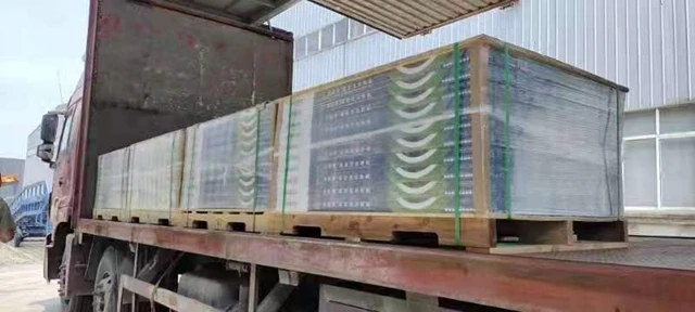 Лидер продаж 2022 года низкая цена пластиковые домашние виниловые доски для