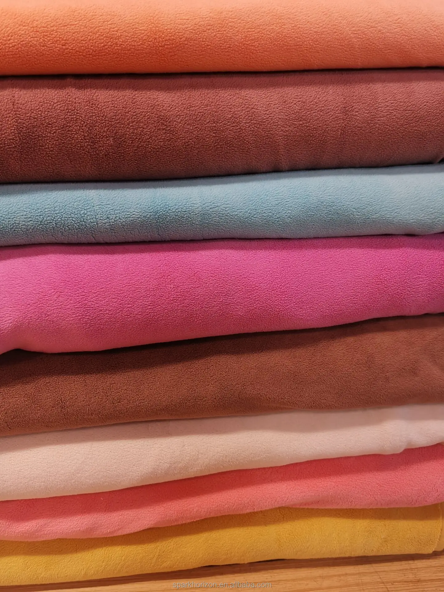 Customized Color 100 Polyester One Side Double Side Brush Anti Pilling