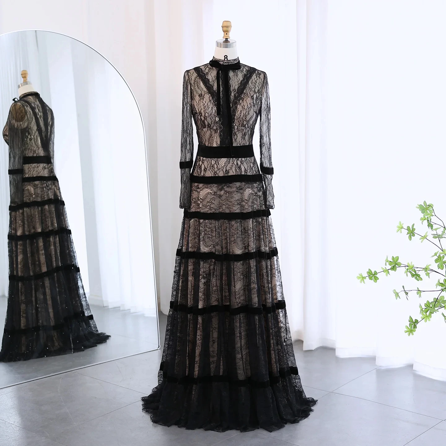 Elegant Black Lace A-Line Evening Dress 2024 Dubai Luxury Tiered Long  Sleeves Muslim Women Formal Party Gowns Sf023-1