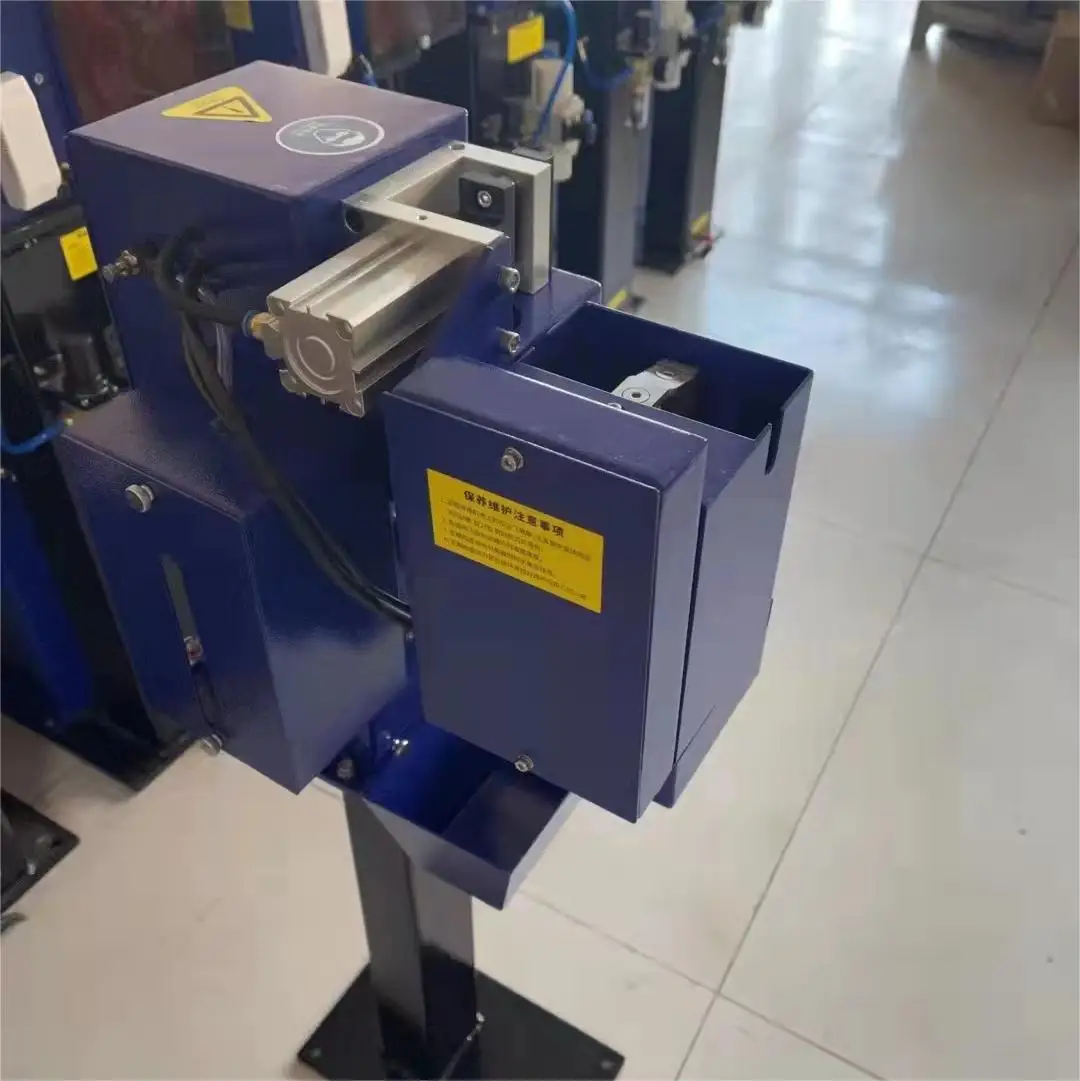 PY Welding Robot Ground Sliding Track and Torch Cleaning Station  for Welding Robot