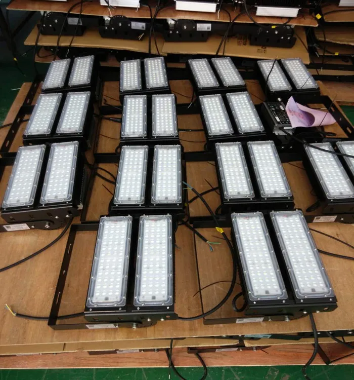 High quality industrial meanwell driver 200watt outdoor lighting led flood light for soccer field volleyball court