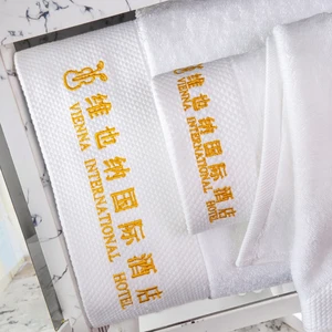 5 Star Hotel Bath Towel White Cotton Woven Hypoallergenic Eco-Friendly Soft Water Absorbent Custom Logo for Home Spa Use
