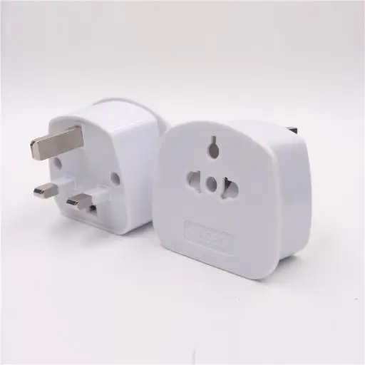 Gelongtu 13A Electrical Plug Adaptor Hk Triangle British Standard to Non-Grounding Plug with 3 Outlets ABS Shell
