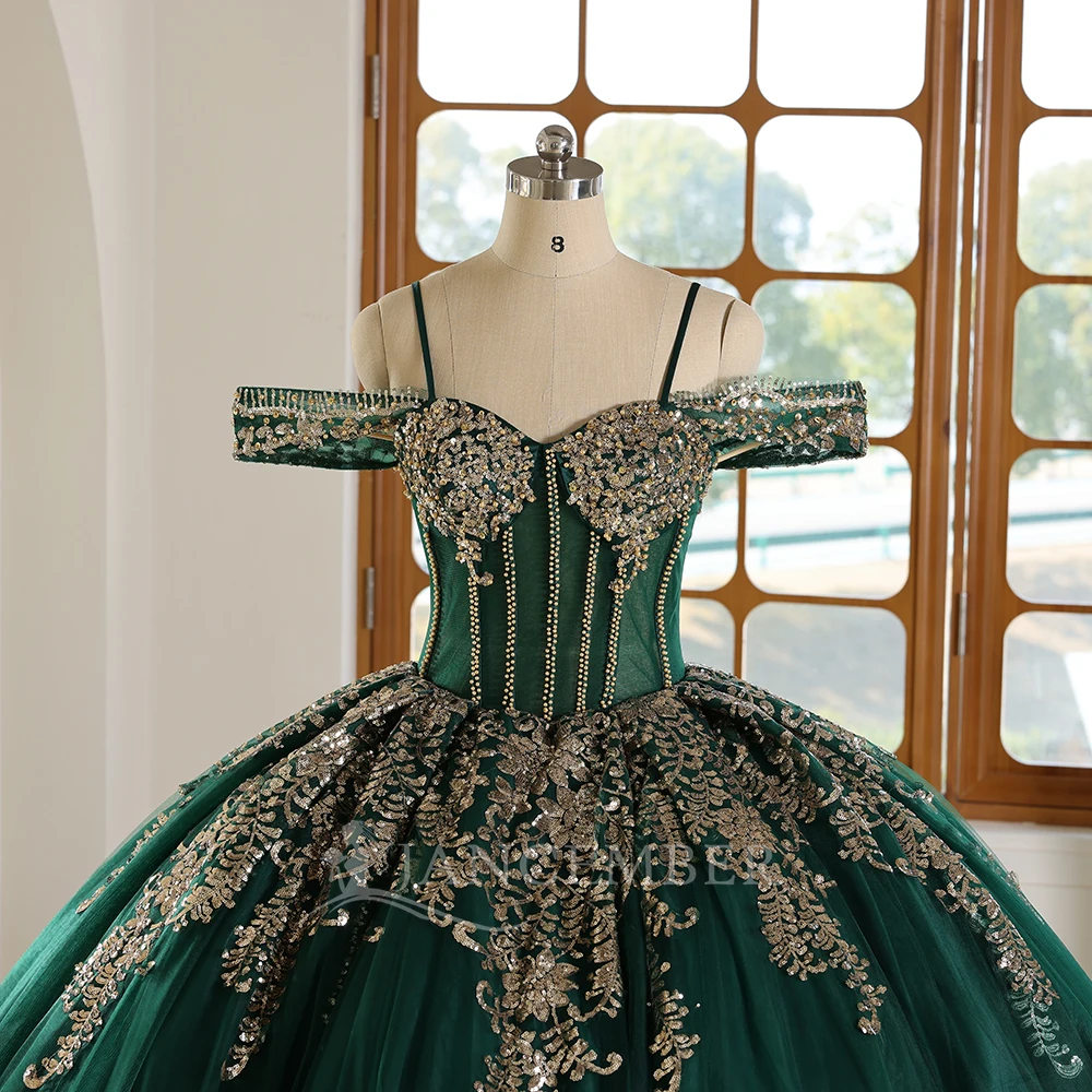 Luxury Emerald Green Quinceanera Dress Golden Lace Applique Princess Birthday Party Vestidos de 15 Anos Customized Wc042