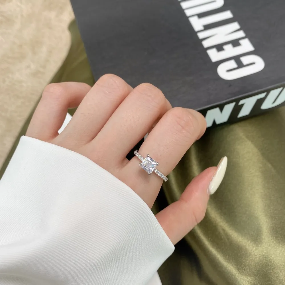 KAKODIY High Quality Style Design Eternity Cubic Zirconia Square Wedding 925 Sterling Silver Ring Green Gemstone Jewelry Ring for Women detail 3