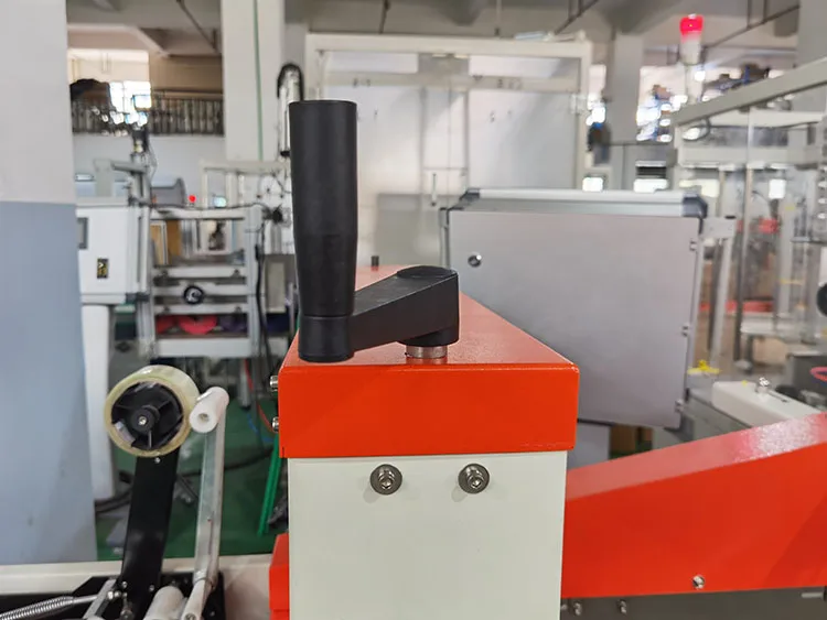 Заводская поставка, автоматический сверлильный станок для запечатывания коробок, сверлильный станок для картонных коробок