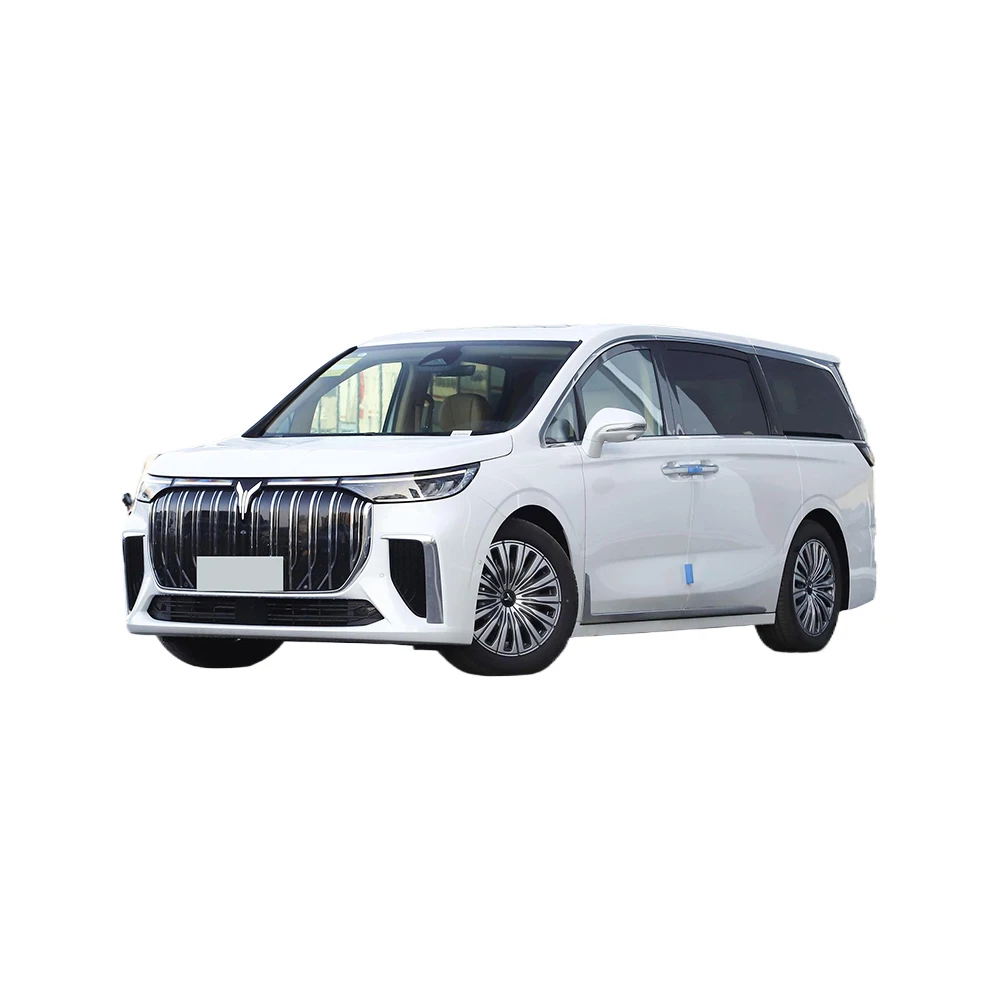 Buy Luxury ELectric Vehicles Voyah Dreamer 5 Doors 7 Seats MPV 650KM Long Range Adults Electric Car For Sale