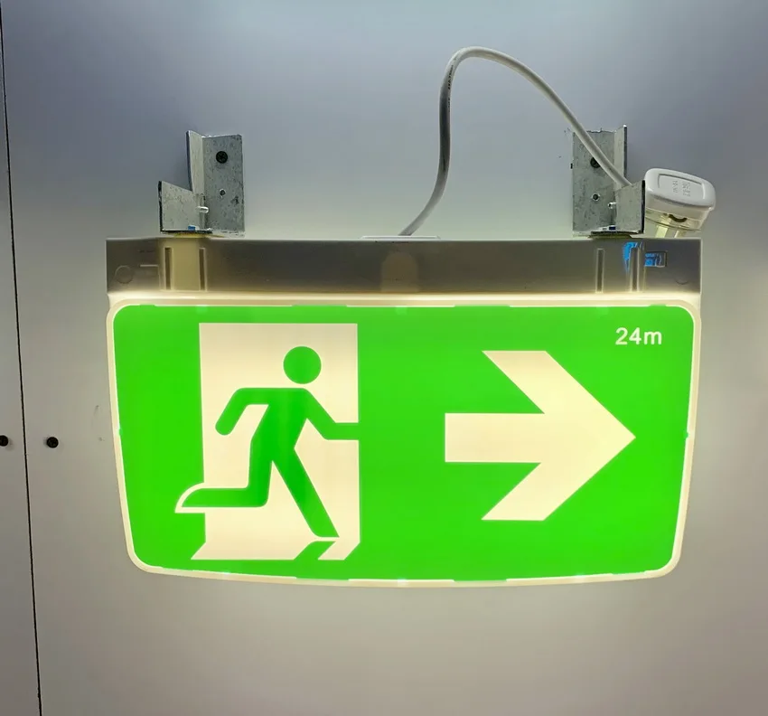 SAA Standard High Led Fire Emergency Light AS2293 Standard Exit Sign Lamp for Australian