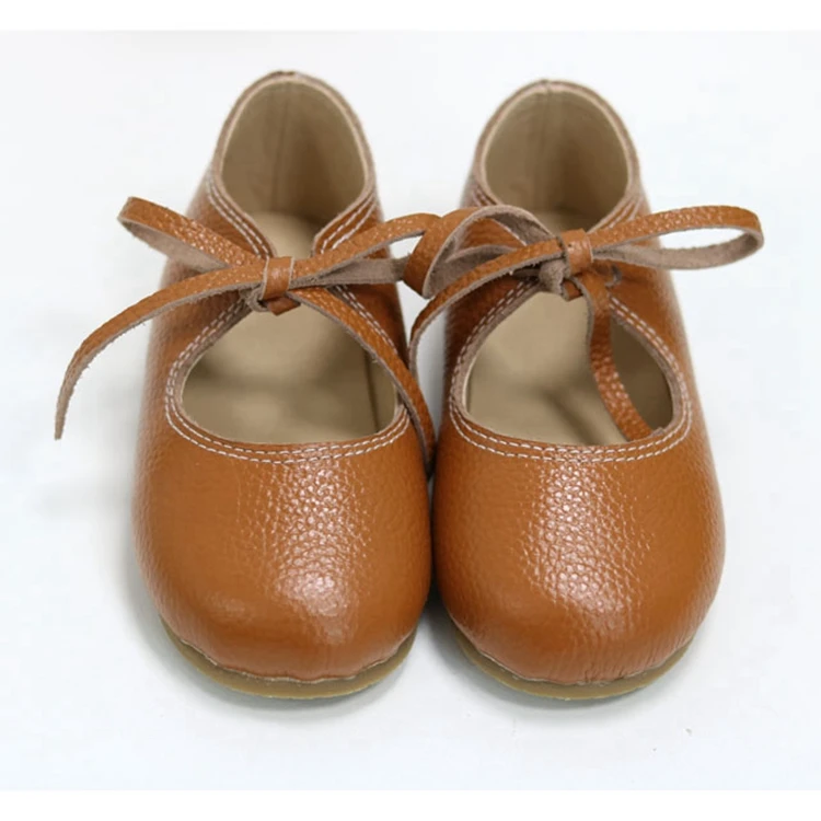 Лучшие из натуральной кожи на шнуровке однотонные модельные туфли для маленьких девочек