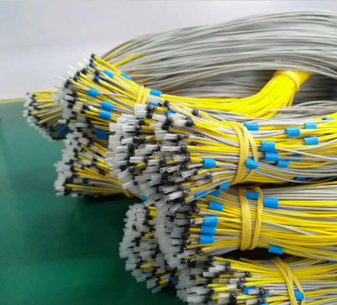 Wide Temperature Range 100 110 120 130 140 Degree C Single And Triple Positive Motor Winding PTC Thermistor