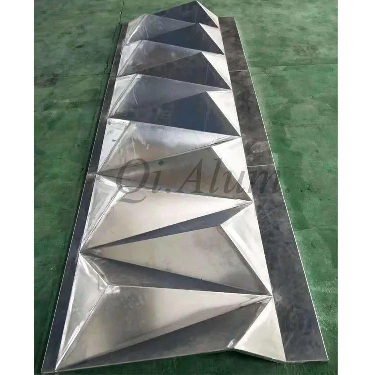 Custom irregular pattern aluminum solid panel