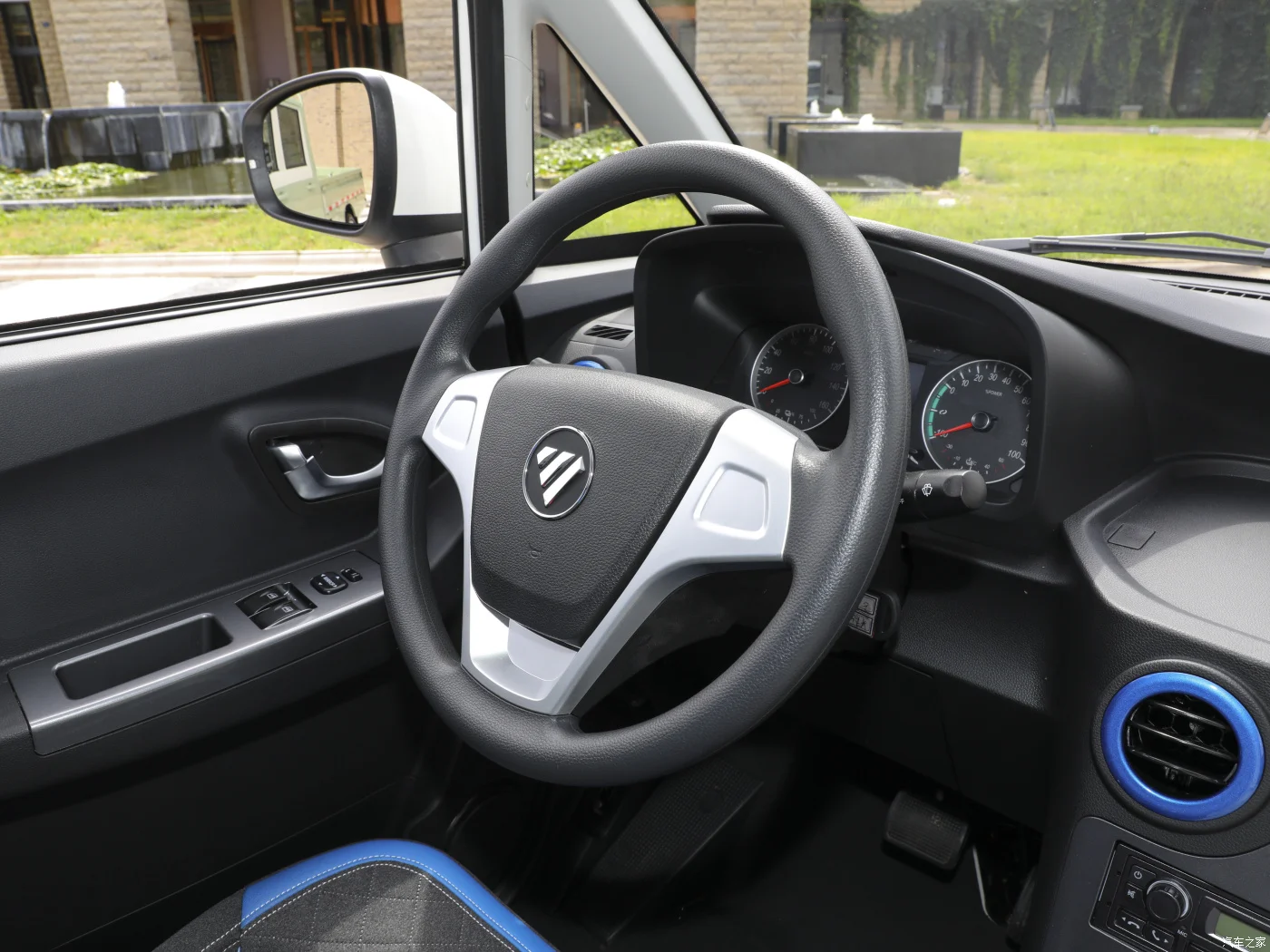 2024 Second Hand Foton Auman 46 Kwh 2 Seats Foton Motorsmart Tunland