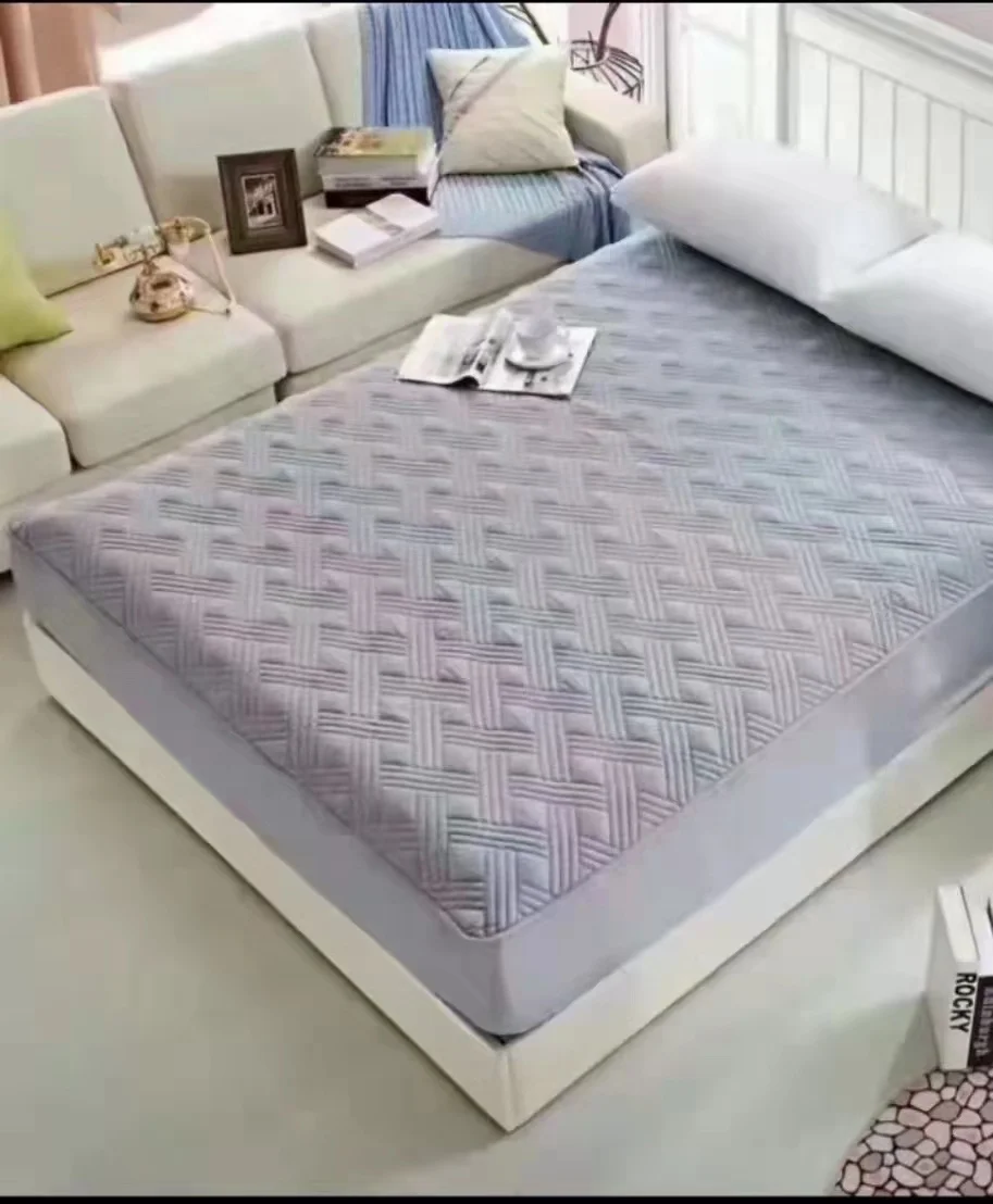 Натяжная простыня 100% Водонепроницаемая дышащая защита матраса кровати от клещей Водонепроницаемый ультразвуковой стеганый