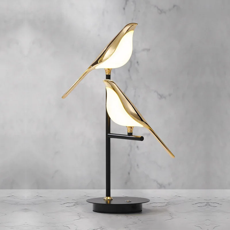 New Best Selling Hotel Lighting Creative Metal Bird Table Lamp for Home  Decoration