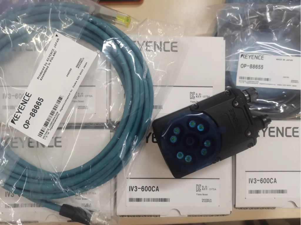 KEYENCE IV3 OP-88654 OP-88655 OP-88656 12ピン電源ケーブル IP67対応