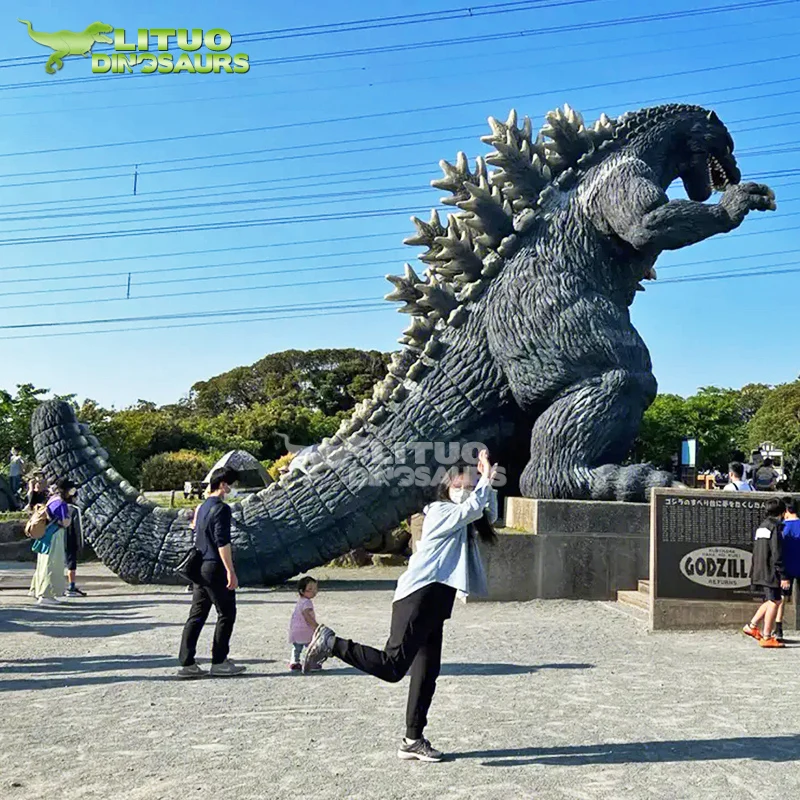 Anime Animation Fiberglass Godzilla Monster Statue Sculpture
