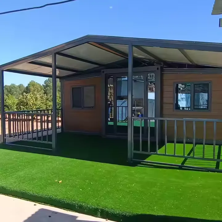 China Luxury 20 Foot Modular Prefab Modular House Contain Container Home Folding Tiny Capsule House