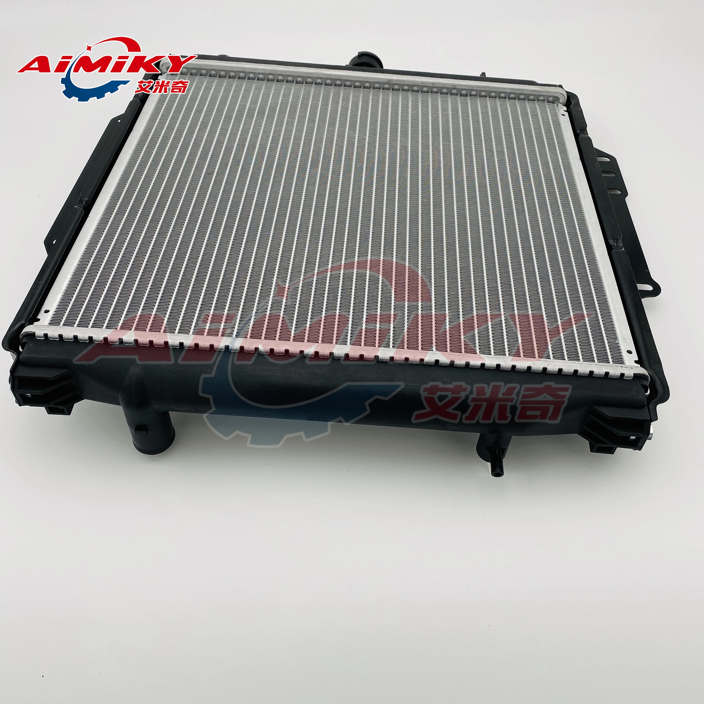 Araba radyatörü 17700-80C20 17700-80C11 Suzuki Samurai için SJ413