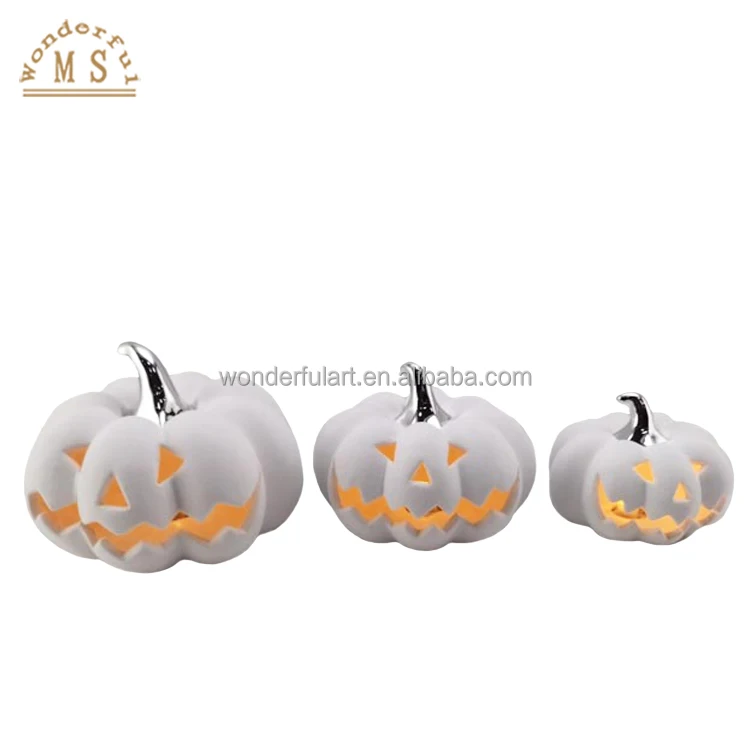 Novel Handmade Ceramic LED Halloween Pumpkin Decoration Interior Traditional Car Halloween Decor Giftbox Lantern For Tabletop