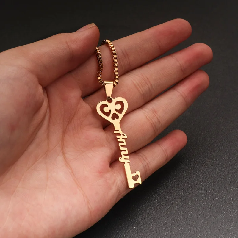 Custom Personalized Stainless Steel Key Design Name Pendant Necklace Fashion Accessory
