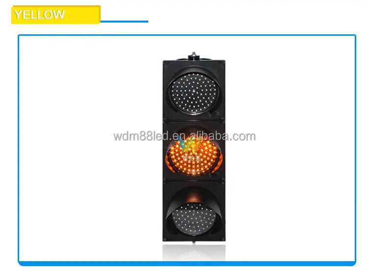200mm-traffic-light_07.jpg