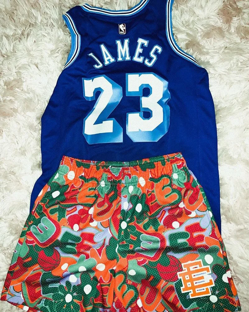 Summer Breathable Mesh Oversized Men Shorts Custom Printed Graphic  Casual Fiess Beach Shorts411_voghion.com